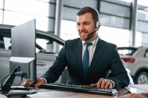 How Call Forwarding Keeps Your Dealership From Missing Leads