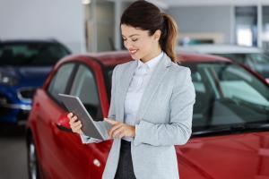 How Call Tracking Tells You Which Ads Are Bringing in Car Buyers