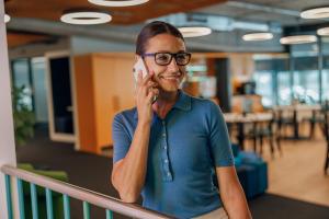 How Call Forwarding Keeps Real Estate Agents Available for Every Client