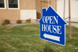 Vanity, Local, or Toll-Free: Choosing the Right Number for Your Real Estate Business